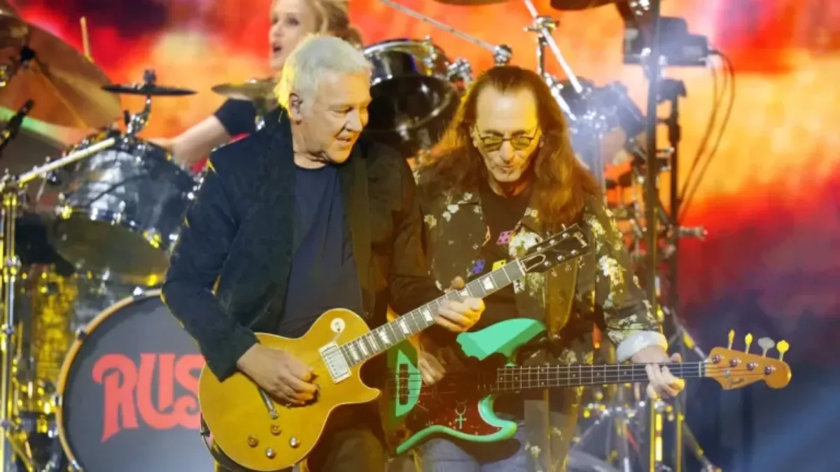 Arrepiou! Rush volta aos palcos com nova formação após 11 anos; veja como foi a estreia histórica da banda