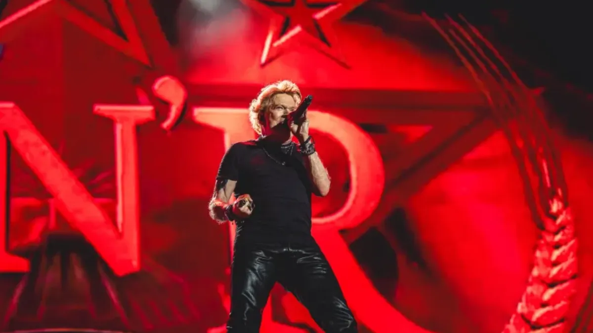 Axl, Slash e Duff de volta! Como foi o 1º show da turnê do Guns N' Roses em 2026
