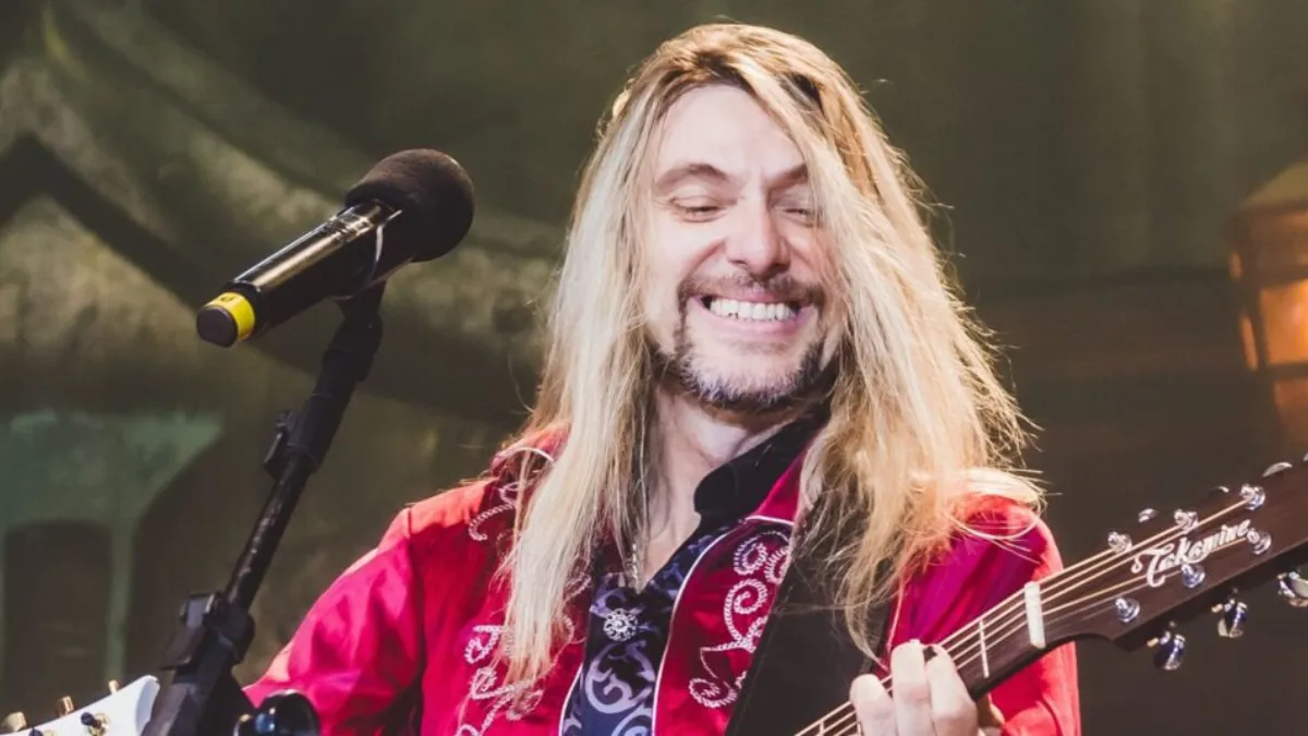 Edu Falaschi traz turnê histórica ao Circo Voador com setlist montada pelos fãs; saiba mais