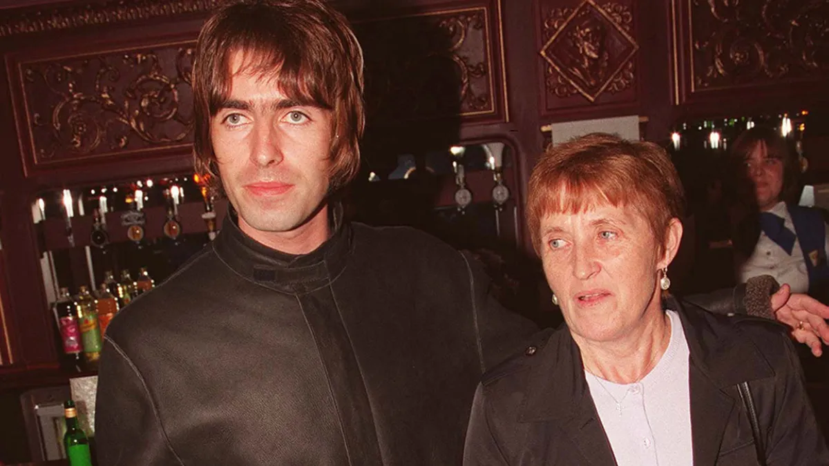 Mamãe mandou! Liam Gallagher muda de ideia sobre o Oasis no Hall da Fama do Rock